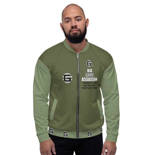 BIG GAME ASSASSIN ® (B.G.A.) Unisex Bomber Jacket (Camouflage green+Saratoga).