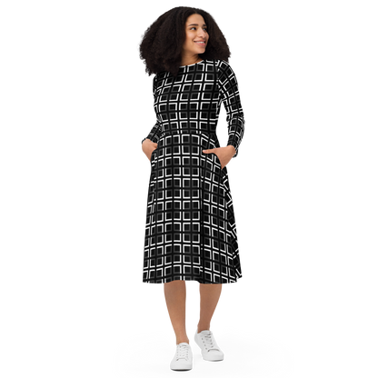 JAMURBAN "A-MAZE-IN" All-over print long sleeve midi dress (Black, White, Eclipse)